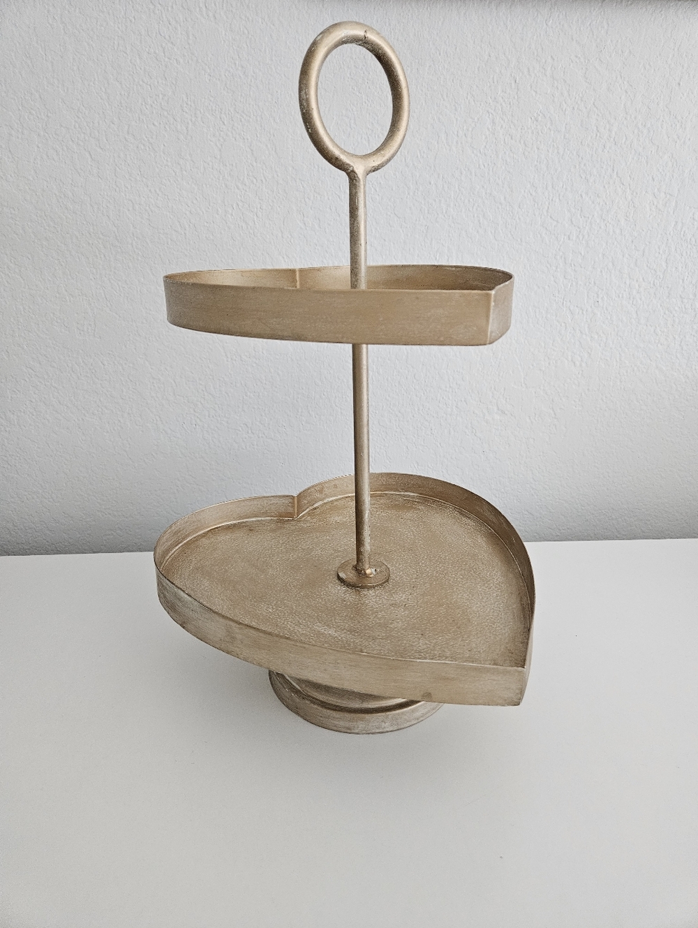 NEW Heart Two Tier Dessert Serving Tray Stand Brushed Gold Rustic Made In India - Picture 3 of 10